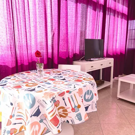 Atico Vistas Al Mar Internet De Un Ig Apartman