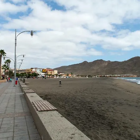Atico Vistas Al Mar Internet De Un Ig Apartman *