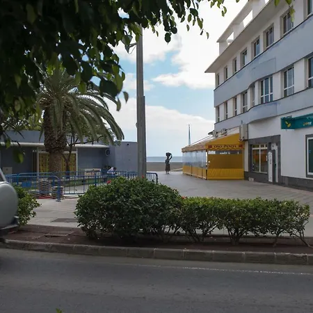 Atico Vistas Al Mar Internet De Un Ig